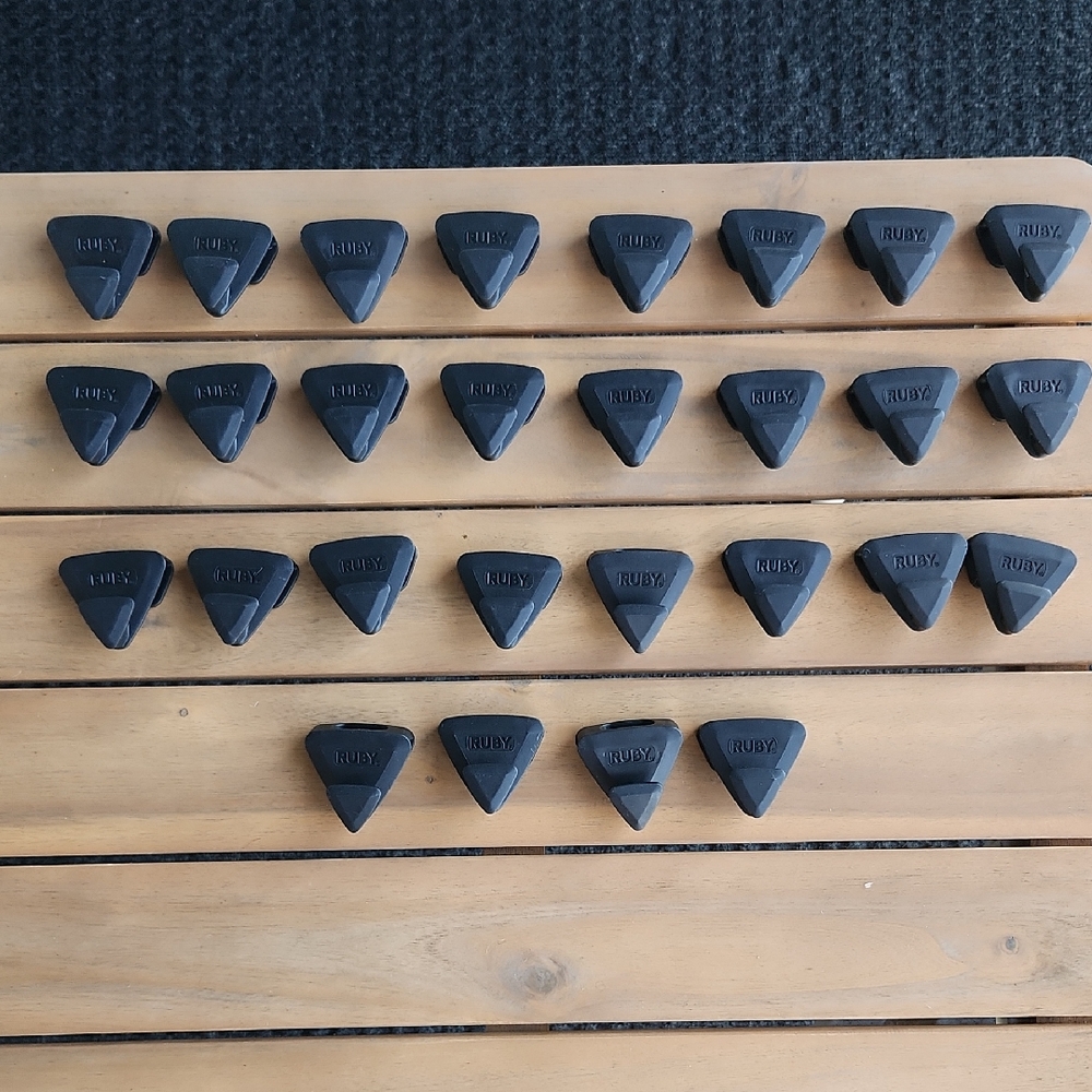 Black Closet Shelf Grip Pads - 28-Pack
